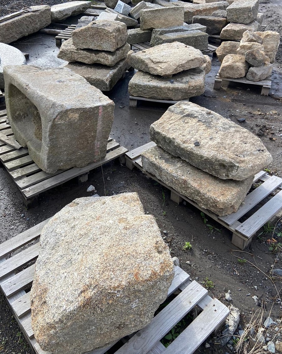 kamen dekorace 3 900x1130